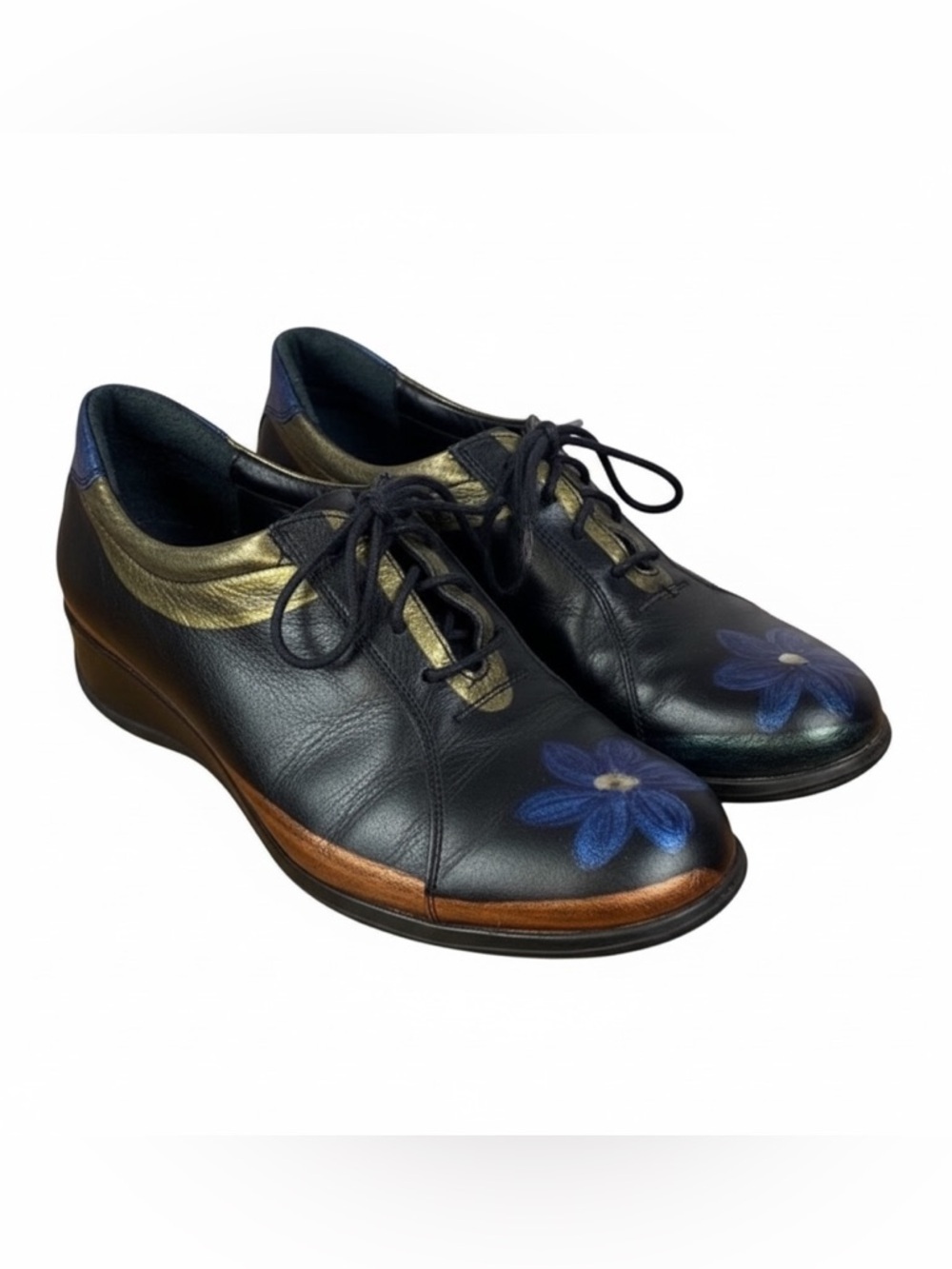 Astore Leather Black and Gold Shoes Sneaker with Floral Design Sz EU36